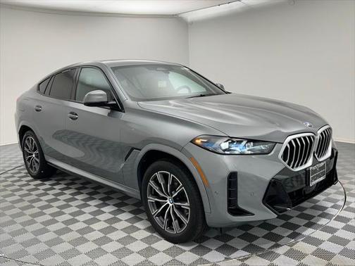 2025 BMW X6 xDrive40i
