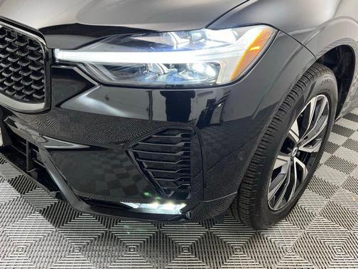 2025 Volvo XC60 B5 AWD Plus