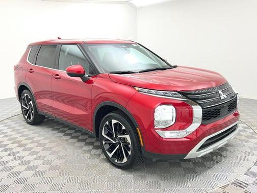 2024 Mitsubishi Outlander SE Black Edition S-AWC