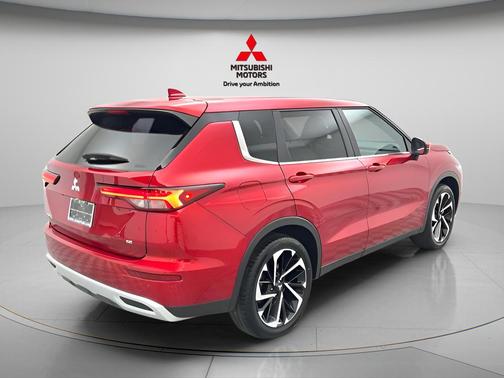 Red Diamond 2024 Mitsubishi Outlander SE Black Edition S-AWC