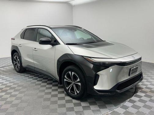 2024 Toyota bZ4X XLE
