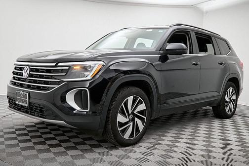 2024 Volkswagen Atlas 2.0T SE w/Technology 4MOTION