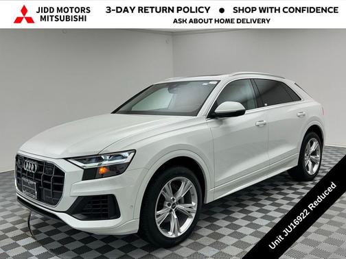 2022 Audi Q8 55 Premium Plus