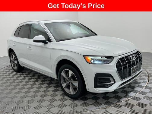 2023 Audi Q5 40 Premium Plus