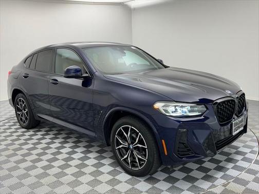 2023 BMW X4 xDrive30i