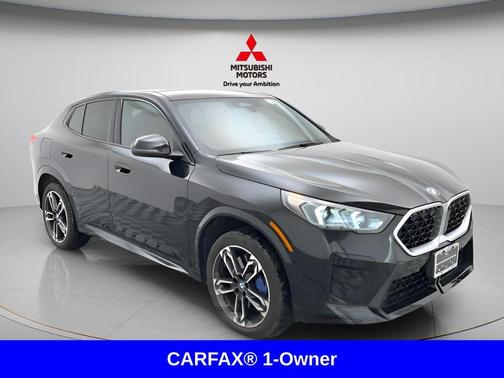 Black 2025 BMW X2 xDrive28i