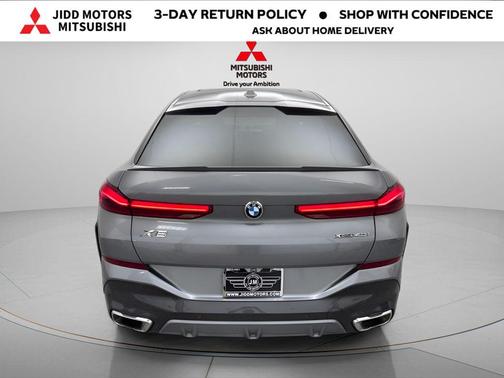 Gray Metallic 2025 BMW X6 xDrive40i