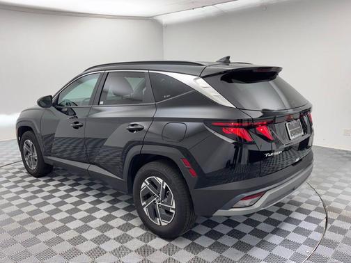 2025 Hyundai TUCSON Hybrid Blue