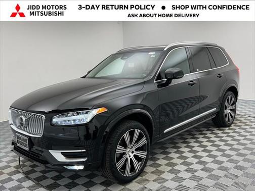 2024 Volvo XC90 B5 Plus Bright Theme