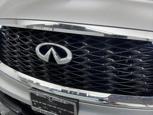 2022 INFINITI QX60 Pure