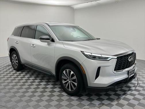 2022 INFINITI QX60 Pure