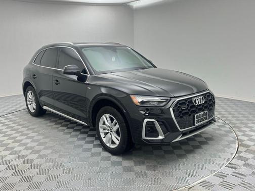 2022 Audi Q5 45 S line Premium