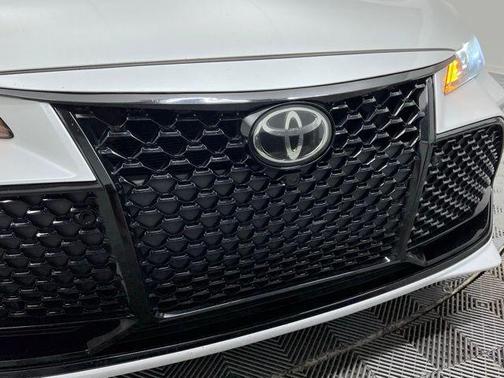 2021 Toyota Avalon XSE Nightshade
