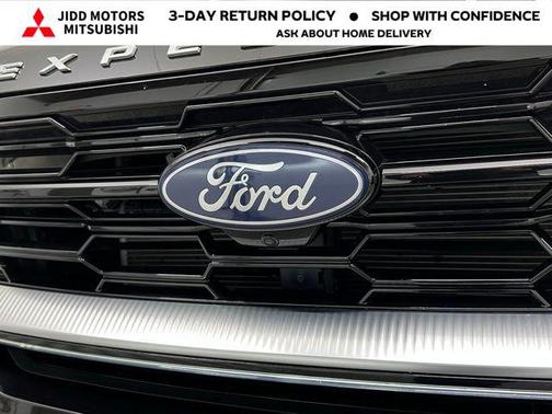 AGATE BLACK METALLIC 2025 Ford Expedition Max Platinum