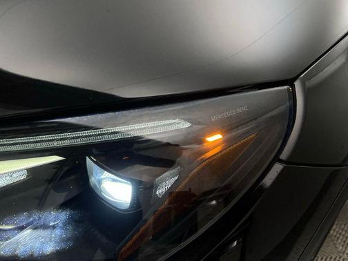 Obsidian Black Metallic 2023 Mercedes-Benz EQE 350+ Base