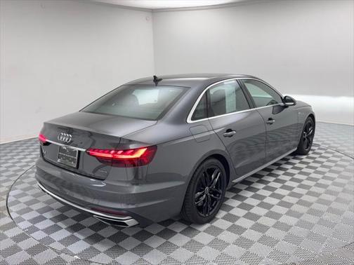 2023 Audi A4 45 S line Premium Plus