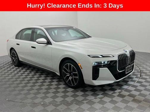 2025 BMW 740 i xDrive