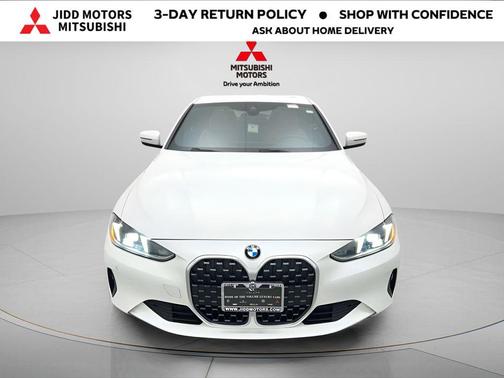 White Metallic 2026 BMW 430 i xDrive