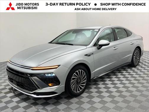 2024 Hyundai SONATA Hybrid SE