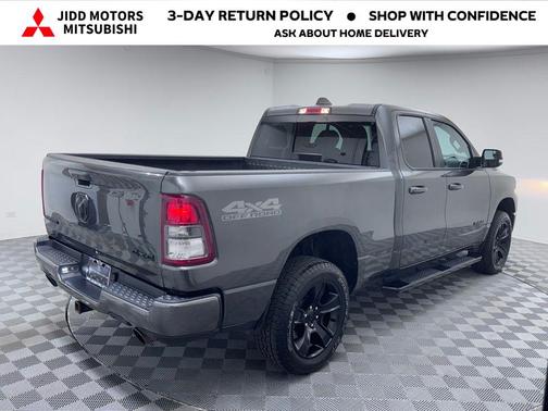 Granite Crystal Metallic Clearcoat 2022 RAM 1500 Big Horn/Lone Star