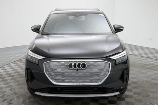 2022 Audi e-tron Premium