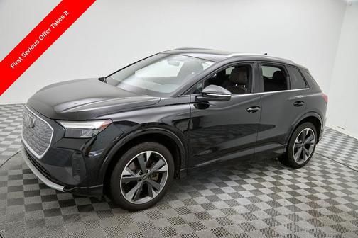 2022 Audi e-tron Premium