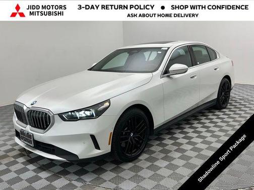 2025 BMW 530 i xDrive