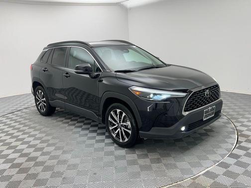 2024 Toyota Corolla Cross XLE