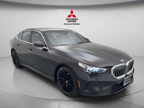 Black Sapphire Metallic 2024 BMW 530 xDrive