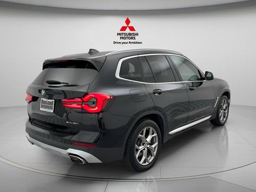 Black 2024 BMW X3 xDrive30i