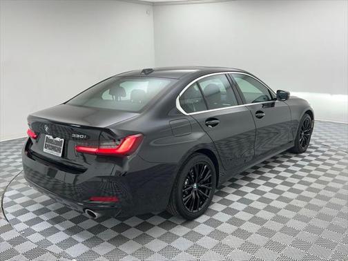 2024 BMW 330 i xDrive