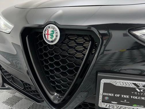 2022 Alfa Romeo Stelvio Ti