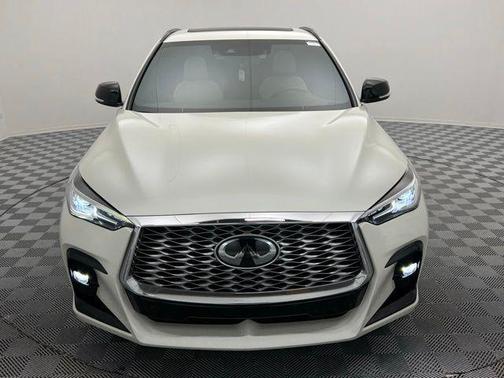 2022 INFINITI QX55 LUXE