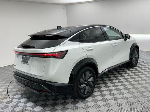 2025 Nissan ARIYA ENGAGE FWD