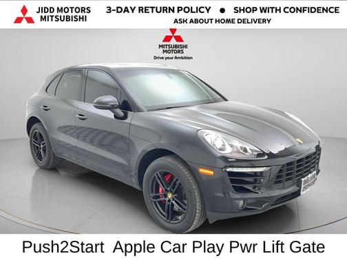 Black 2016 Porsche Macan Macan S