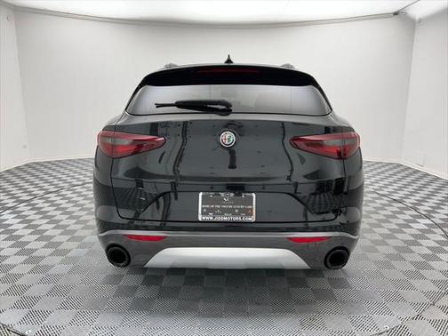 2022 Alfa Romeo Stelvio Ti