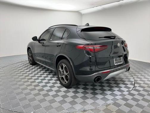 2022 Alfa Romeo Stelvio Ti