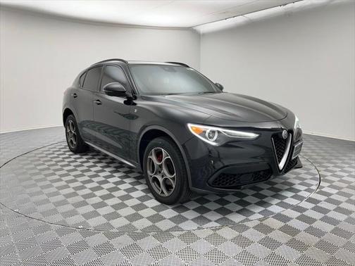 2022 Alfa Romeo Stelvio Ti