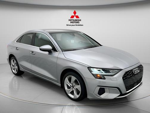 Florett Silver Metallic 2022 Audi A3 Premium