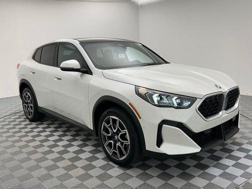 2025 BMW X2 xDrive28i