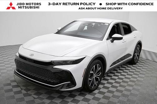 2023 Toyota Crown XLE