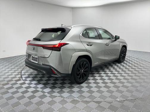 2022 Lexus UX 250h F Sport