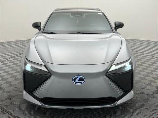 2023 Lexus RZ 450e Premium