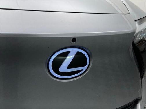 2023 Lexus RZ 450e Premium