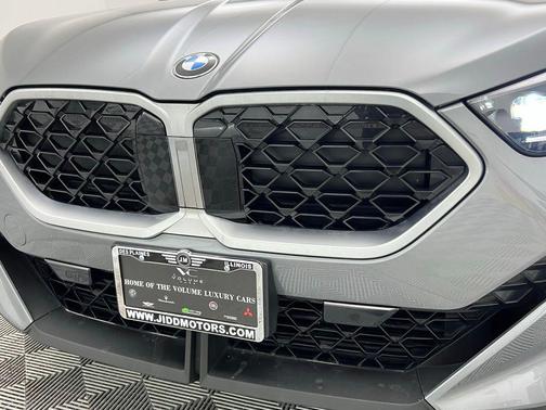 2025 BMW X2 xDrive28i