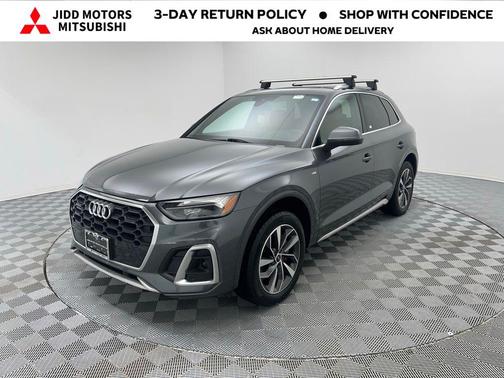 2022 Audi Q5 45 S line Premium