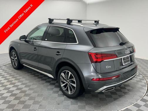 2022 Audi Q5 45 S line Premium
