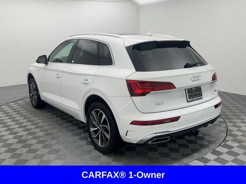 2023 Audi Q5 45 S line Premium Plus