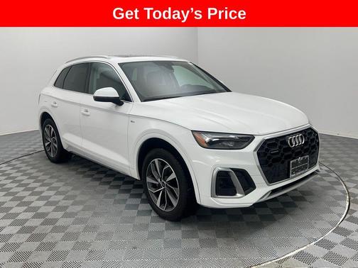 2023 Audi Q5 45 S line Premium Plus