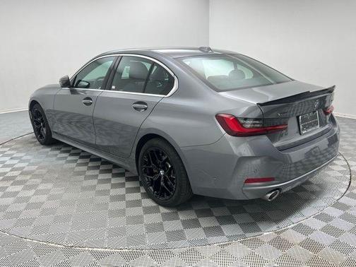 2025 BMW 330 i xDrive